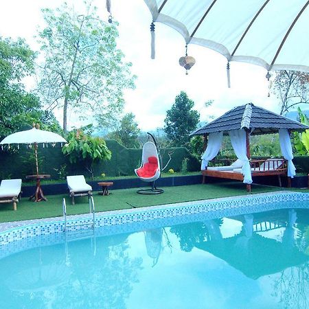 Lorent La Villa Padang  Exterior photo