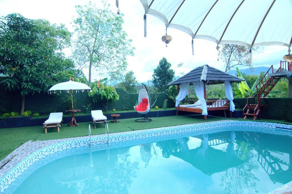 Lorent La Villa Padang  Exterior photo